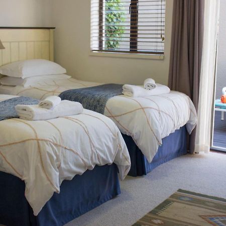 Linkside 1 Self-Catering Apartment Мозел Бей Екстериор снимка